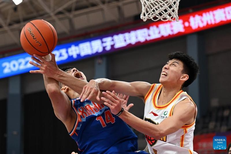 戈麥斯因其